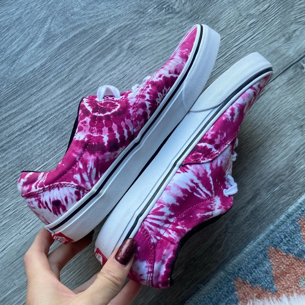 Blokecore Vans sneaker old skool lace up tie dye shoe magenta pink white youth 6